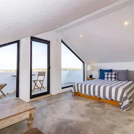 S. Lourenco Beachhouse Ericeira * Santo Isidoro